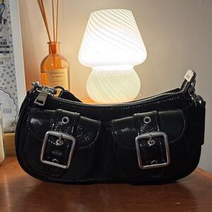 black coach shoulder bag